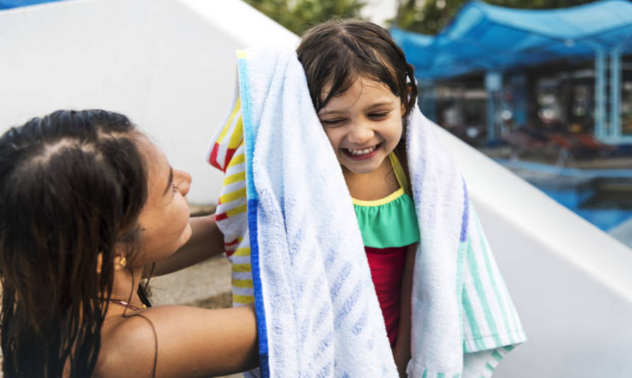 [SALUD] Cómo cuidarse la otitis este verano