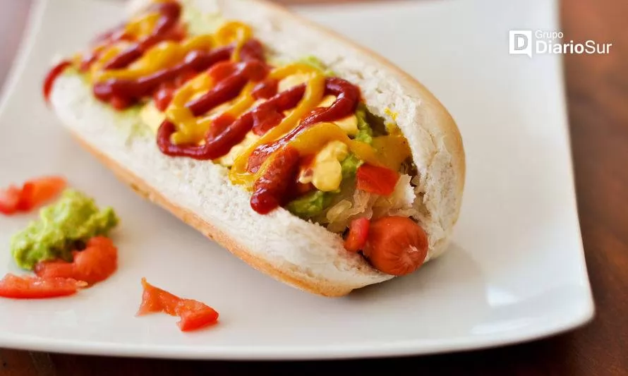 ¿Completo o hot-dog? Votación popular dirimió cómo se dice en Valdivia