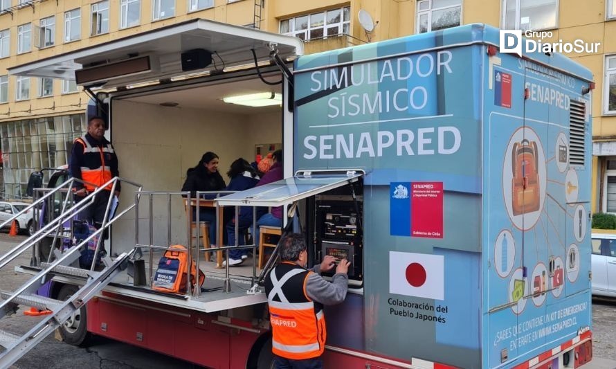 Con un simulador de terremotos valdivianos toman conciencia de estar preparados ante un sismo